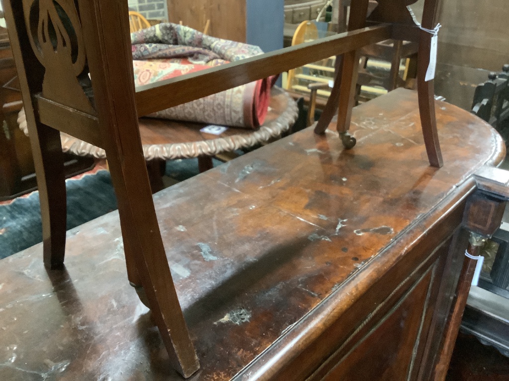 An Edwardian mahogany Sutherland table